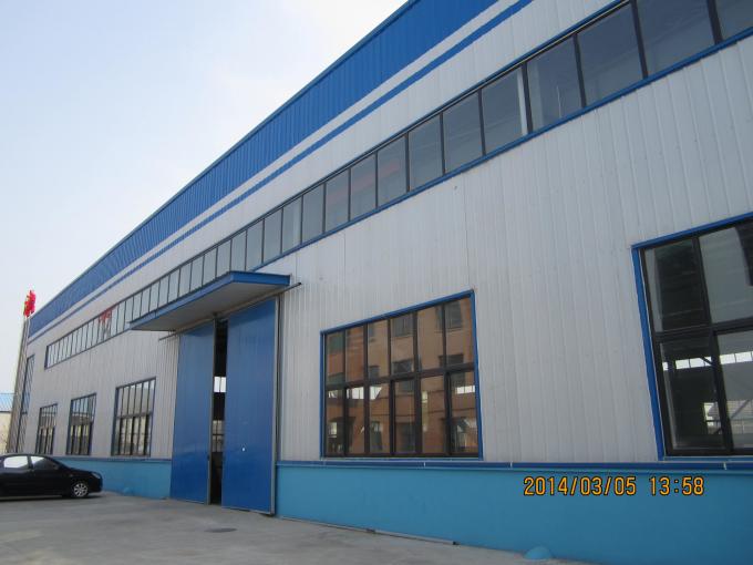 Cuadro de metal de almacenamiento Panel de sándwich ligero Estructura del edificio prefabricado Pintura de construcción de acero galvanizado Almacén 0